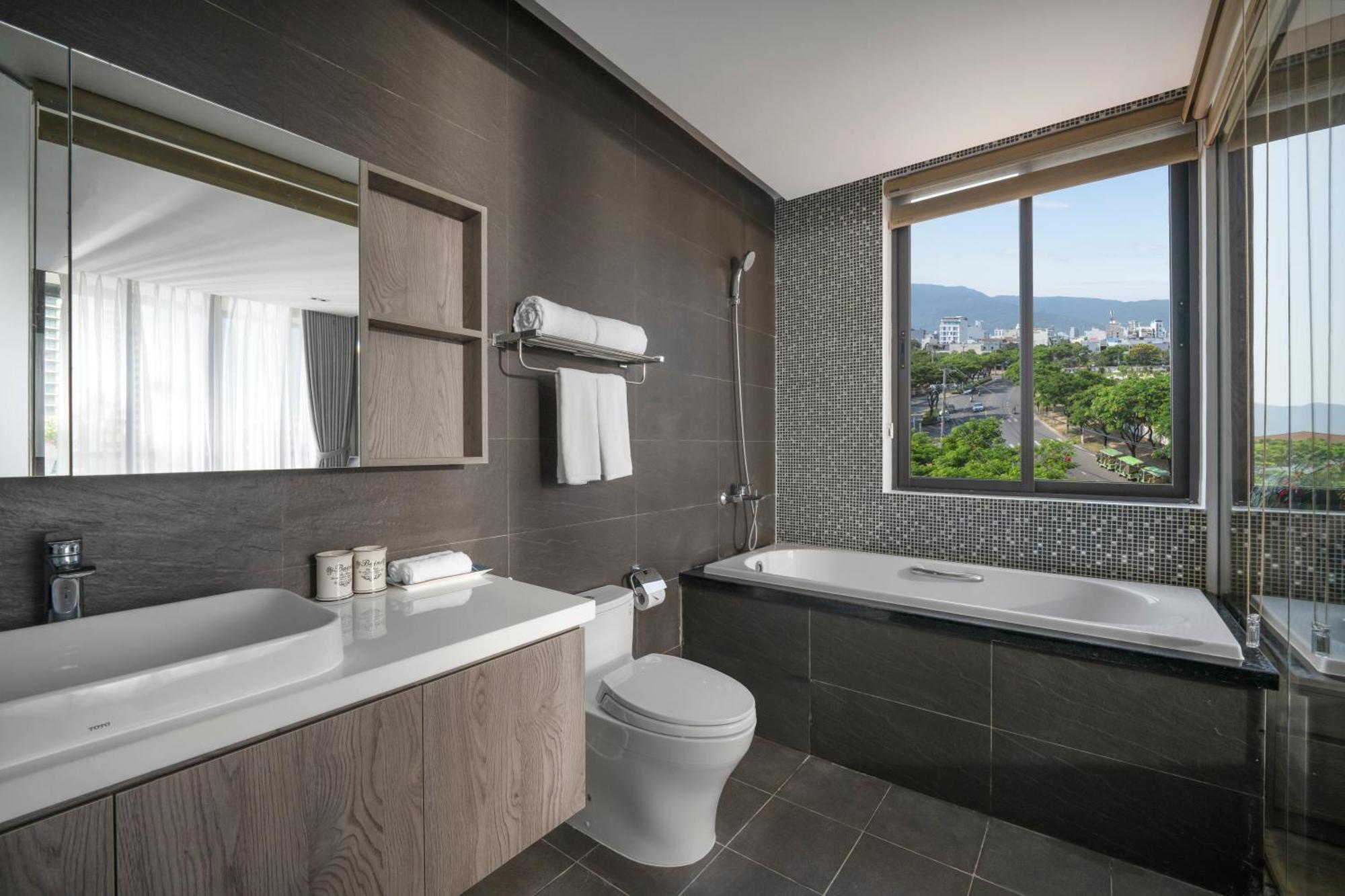 Tashi Ocean Hotel & Apartment Da Nang - Free Gym Access Exterior photo